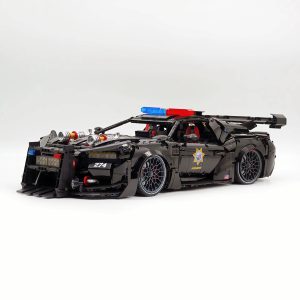 FORD MUSTANG POLICE 1:8 FROM GULY BRAND - VESION CUSTOM